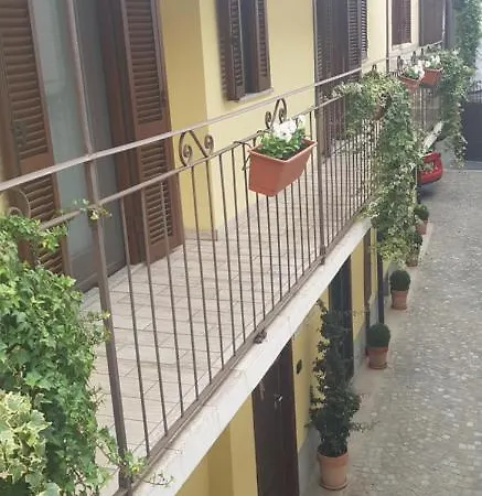 Monolocale Δωμάτια σε οικογενειακή κατοικία *